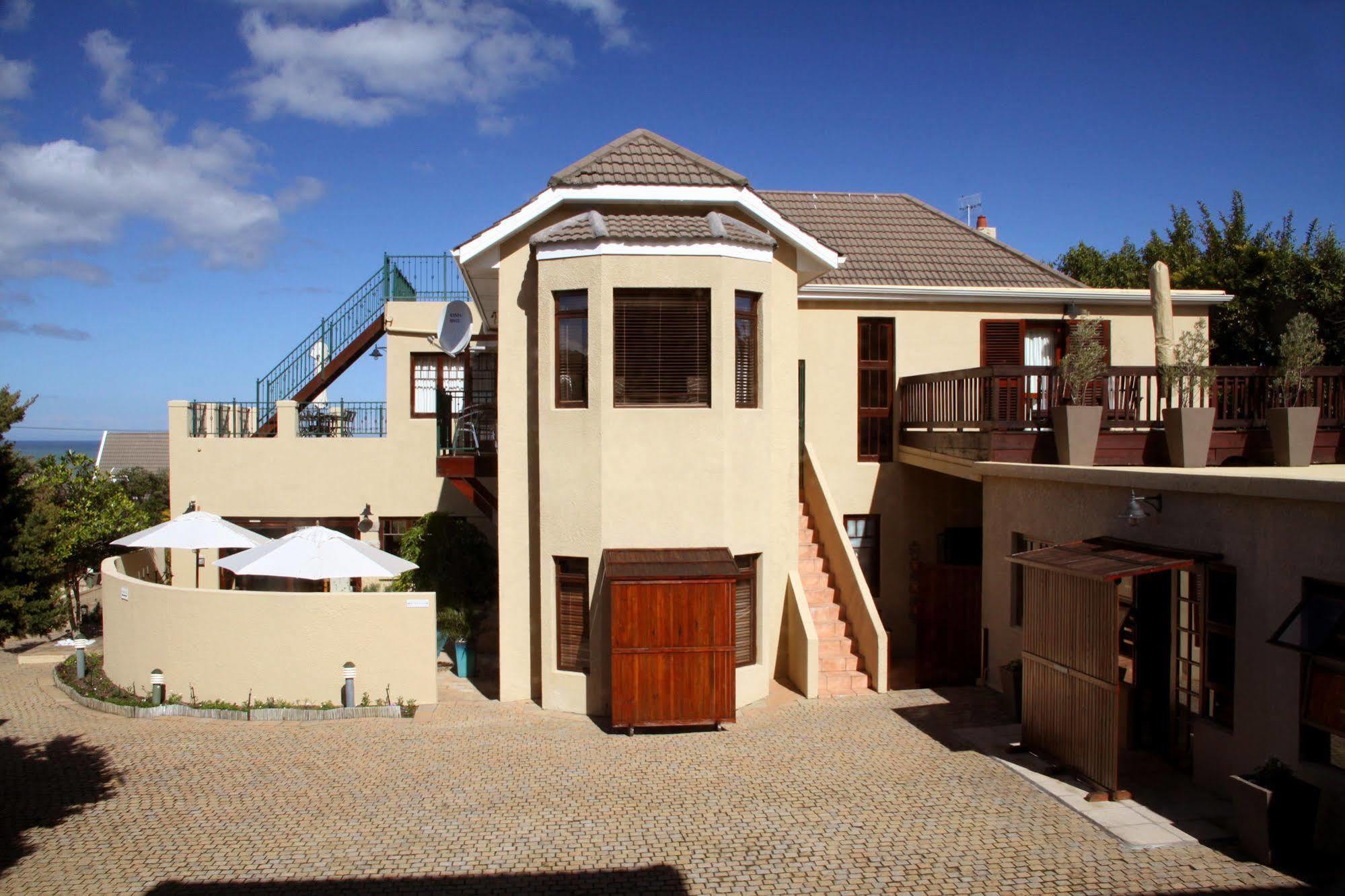 Lavender Manor Guest Lodge Hermanus Exterior photo