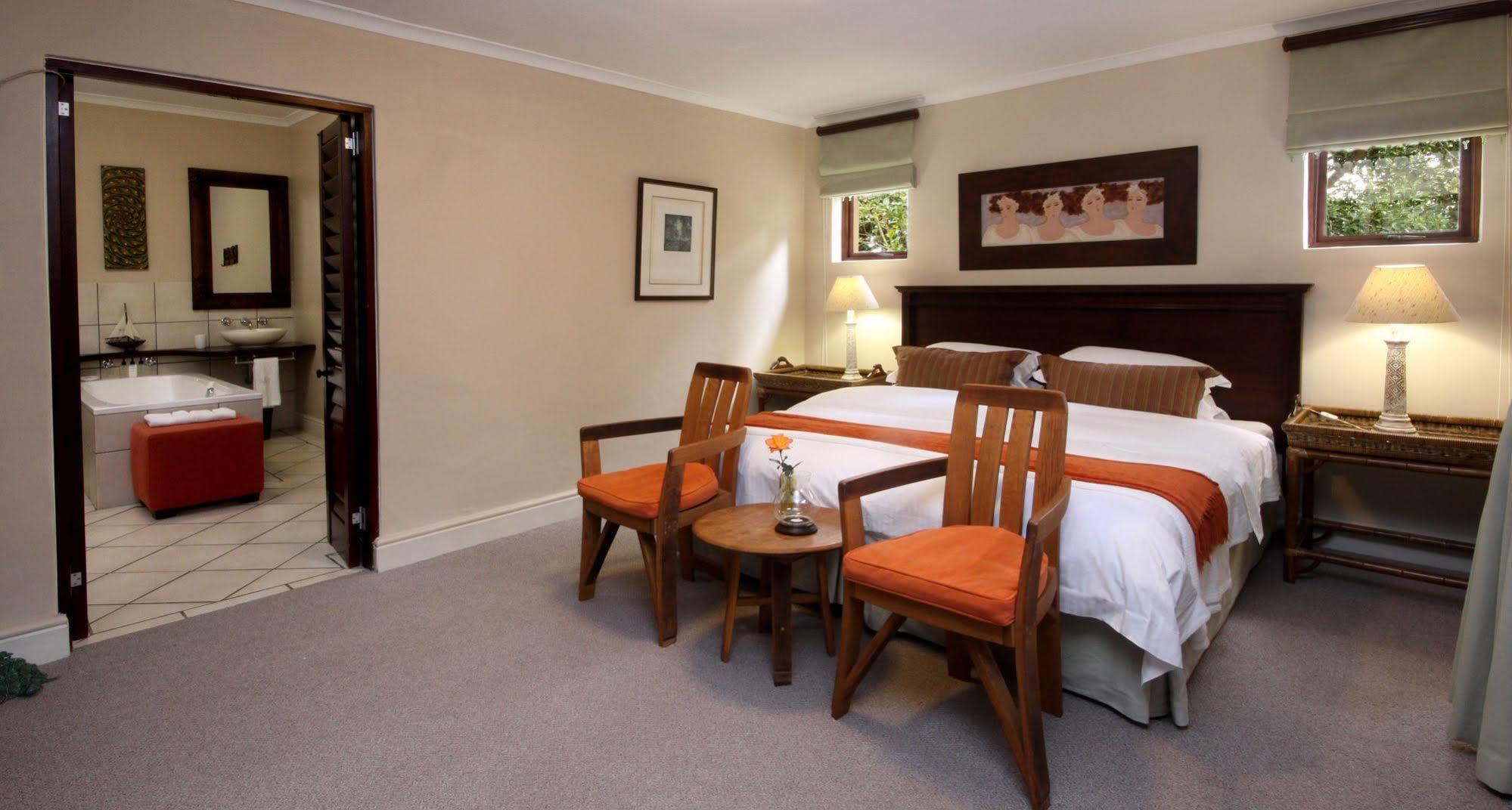 Lavender Manor Guest Lodge Hermanus Exterior photo